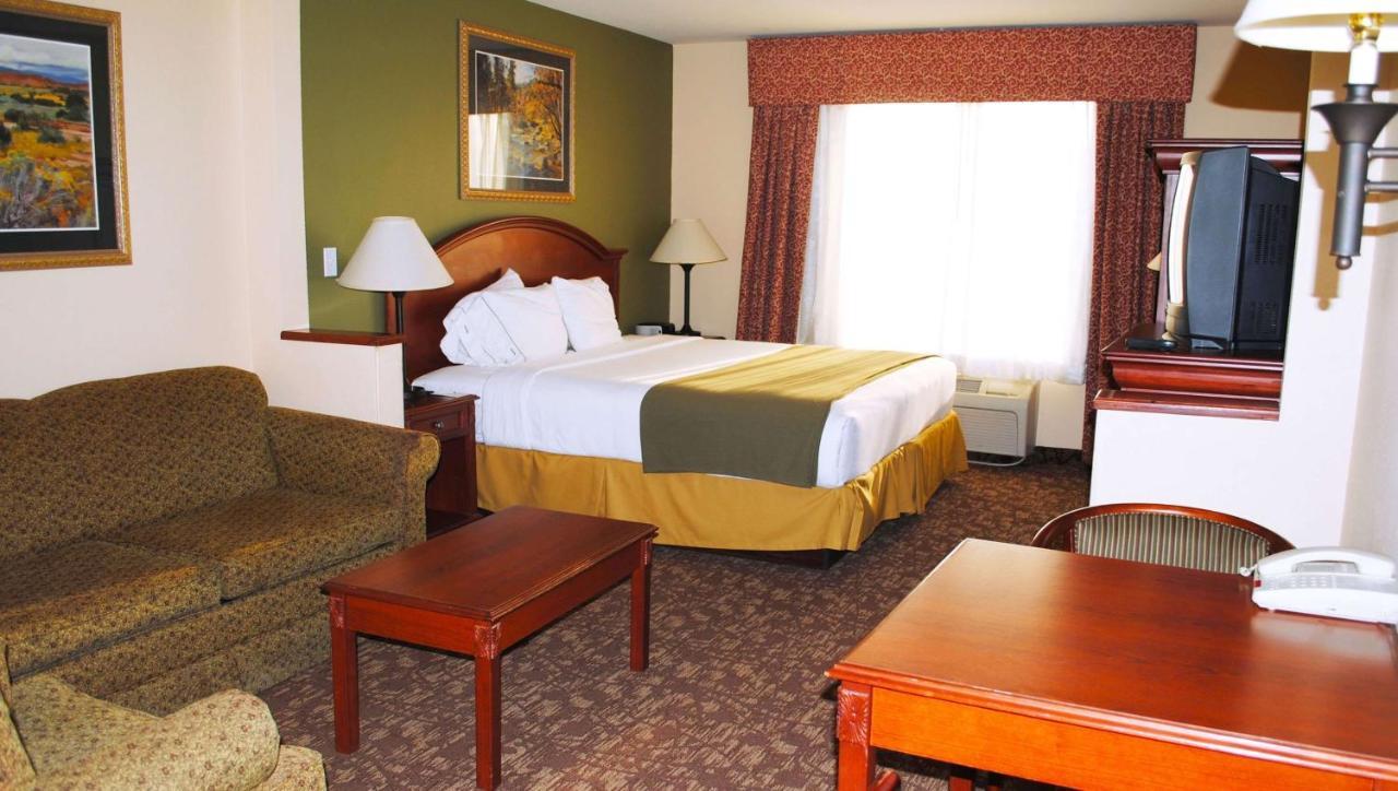 Hotel Magnuson 2*