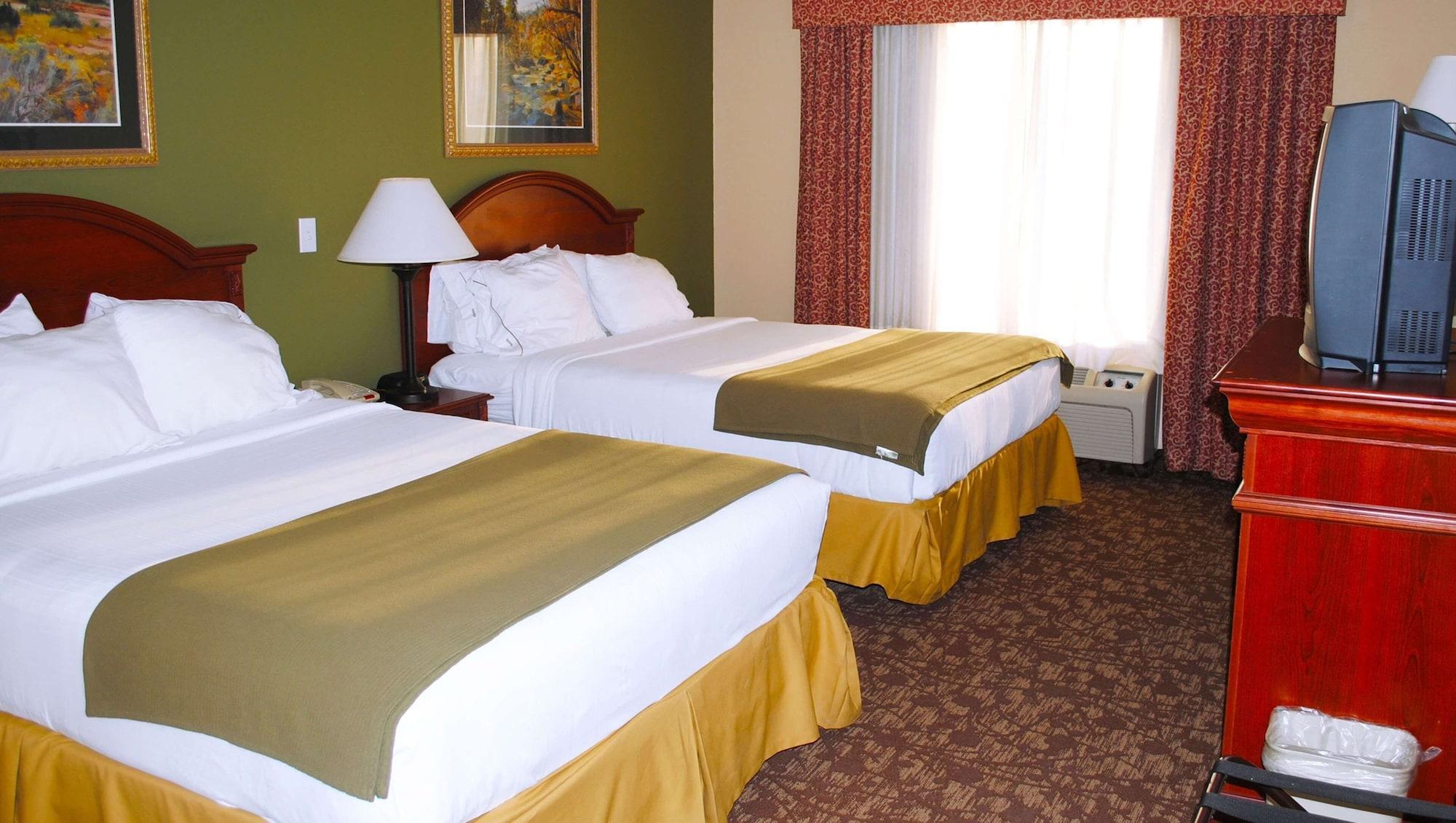Hotel Magnuson Commerce